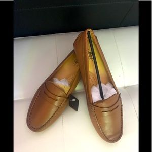 NWT Bass Missy shoes, Cognac color, new in box sz8